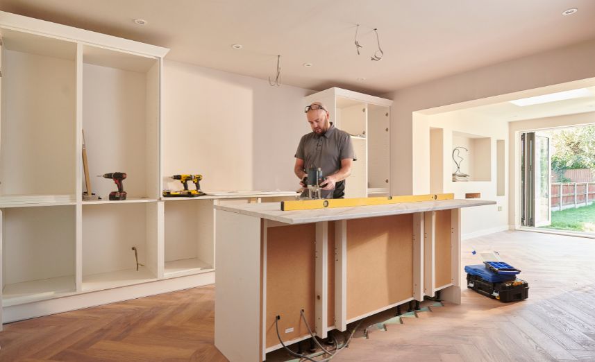 Kitchen Fitter