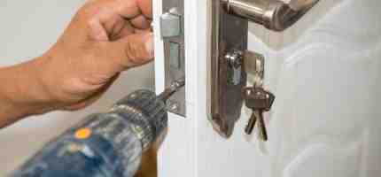 Smart Locks vs Traditional Locks | Which Is Right for Your Home?